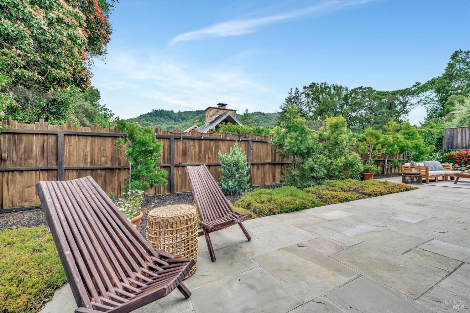 Detail Gallery Image 32 of 49 For 25 Rubicon Ct, San Rafael,  CA 94903 - 4 Beds | 2 Baths