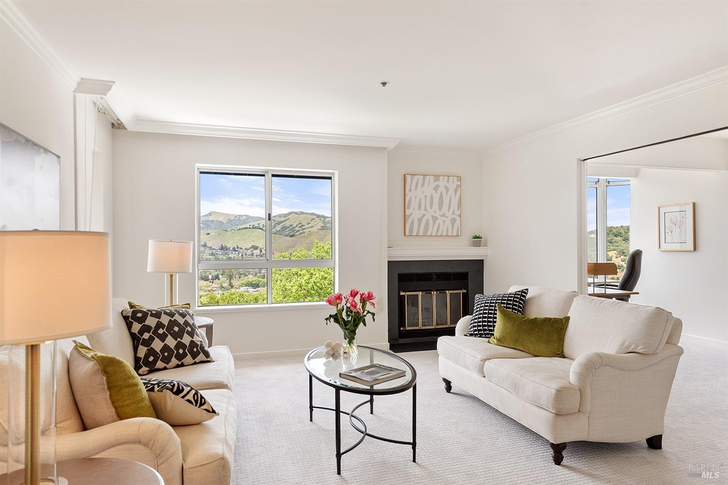 Detail Gallery Image 2 of 41 For 100 Thorndale Dr #340,  San Rafael,  CA 94903 - 2 Beds | 2 Baths