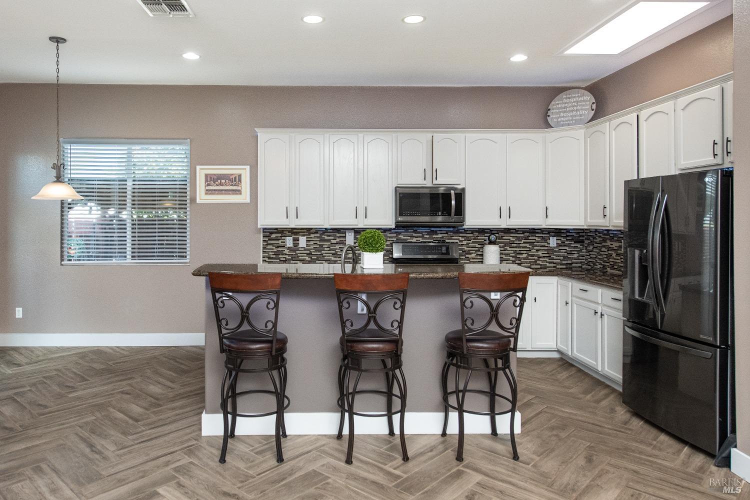 Detail Gallery Image 24 of 62 For 1641 Hickam Cir, Suisun City,  CA 94585 - 4 Beds | 2 Baths