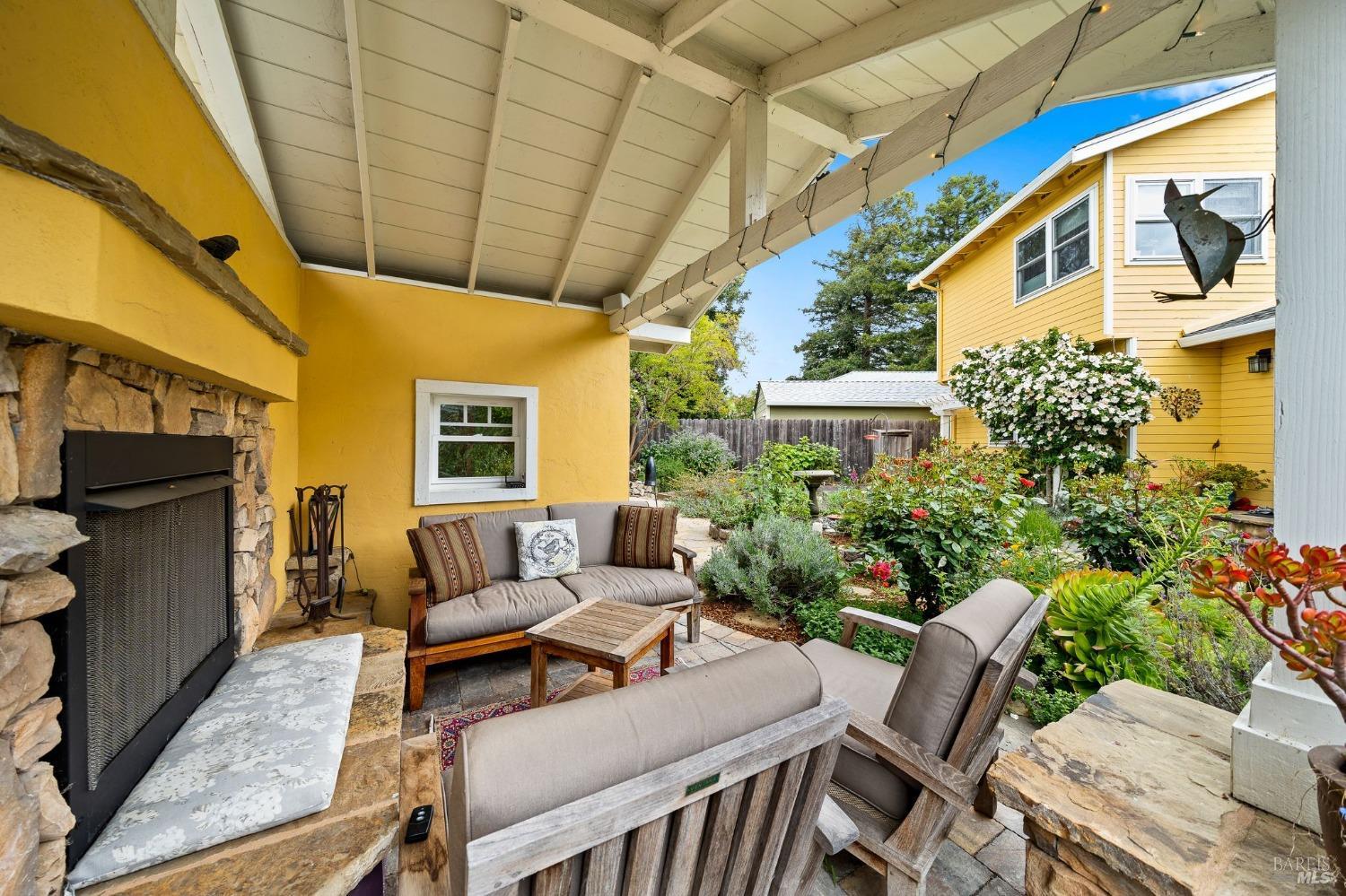 Detail Gallery Image 26 of 26 For 921 Elane Way, Benicia,  CA 94510 - 4 Beds | 2 Baths