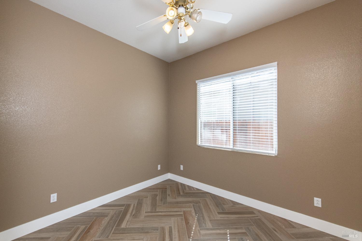 Detail Gallery Image 41 of 62 For 1641 Hickam Cir, Suisun City,  CA 94585 - 4 Beds | 2 Baths