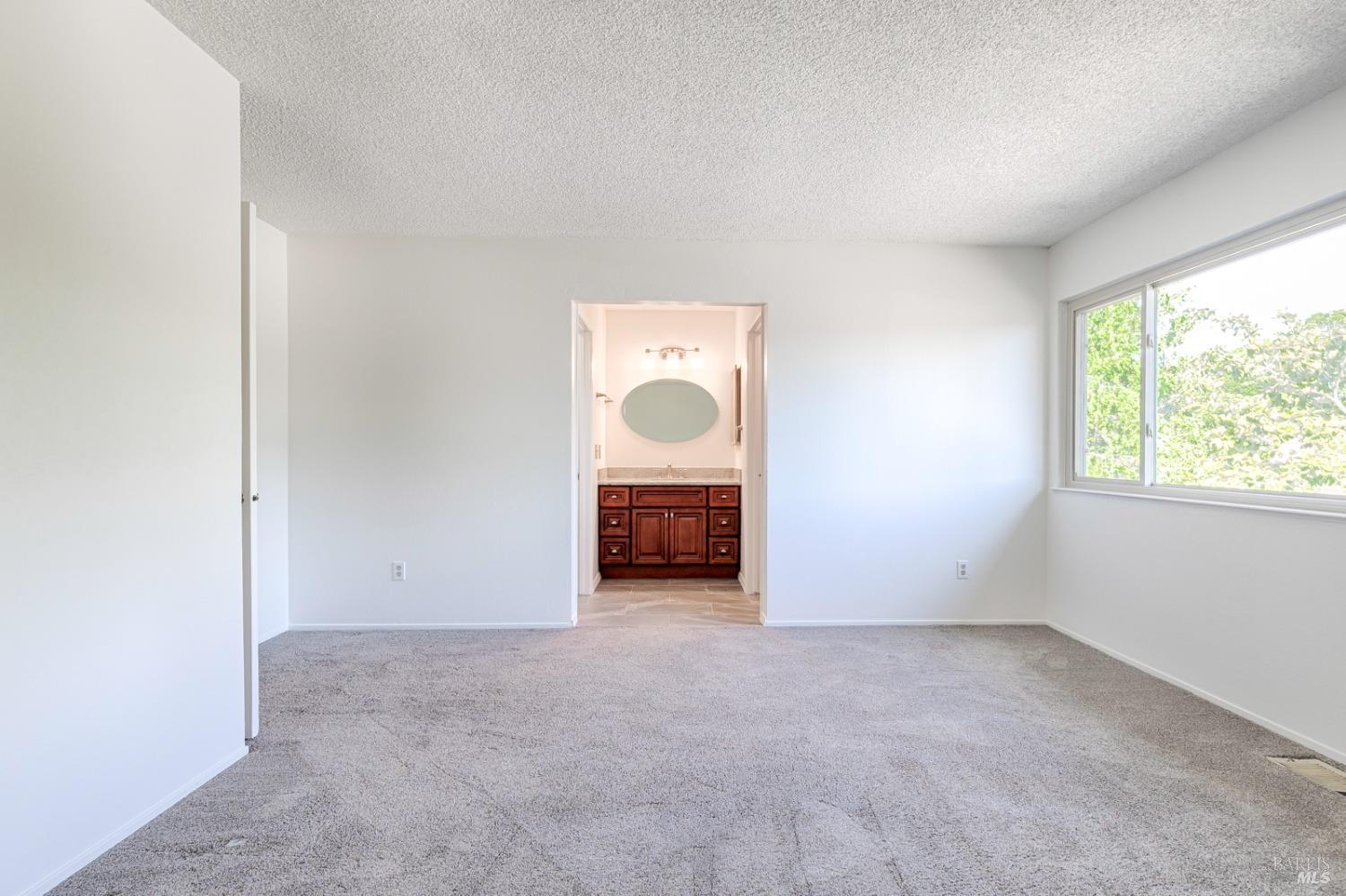 Detail Gallery Image 26 of 58 For 2174 Nightingale Dr, Santa Rosa,  CA 95403 - 4 Beds | 2/1 Baths