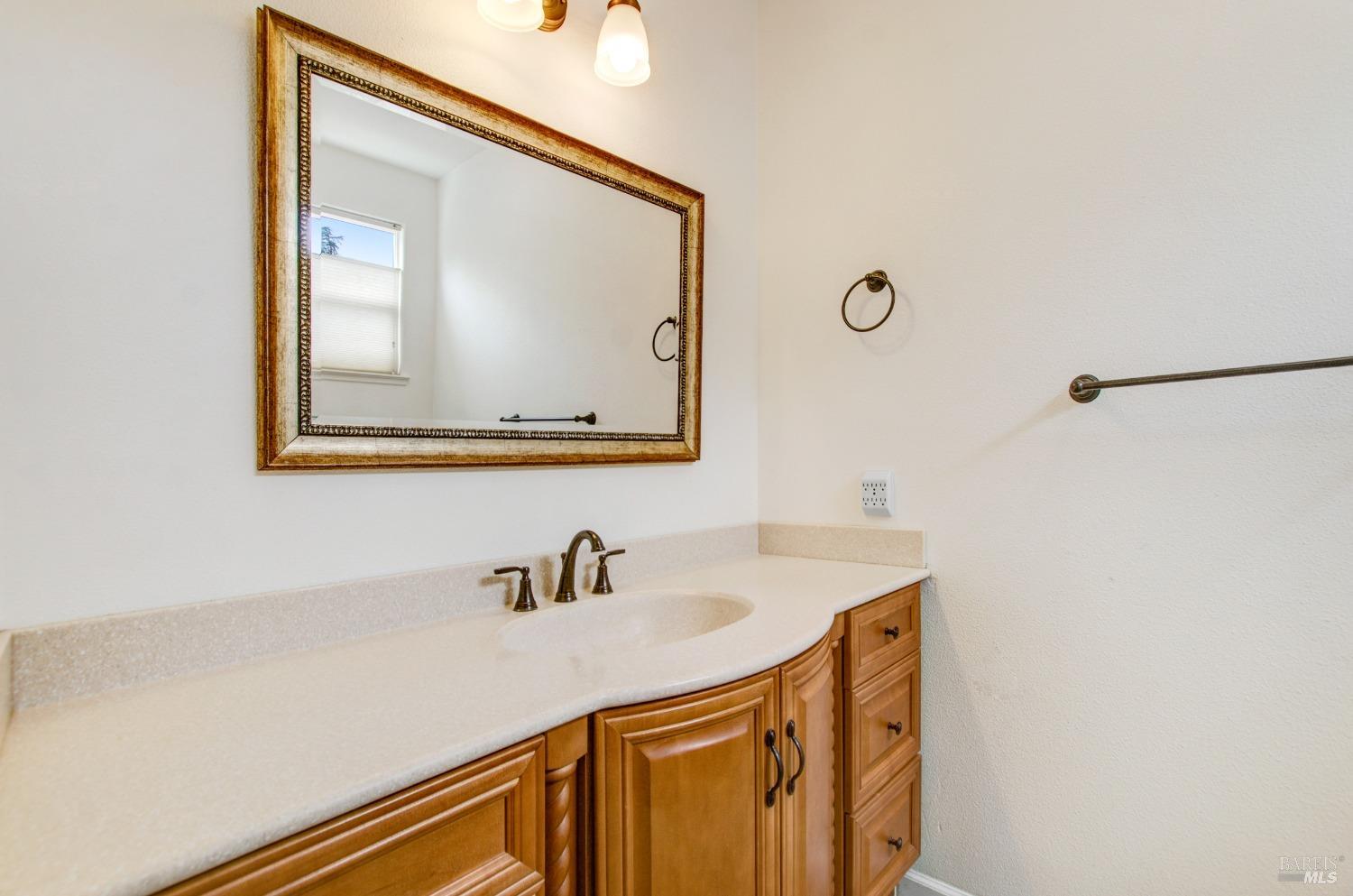 Detail Gallery Image 21 of 28 For 21 Michael Way, Napa,  CA 94558 - 3 Beds | 2 Baths