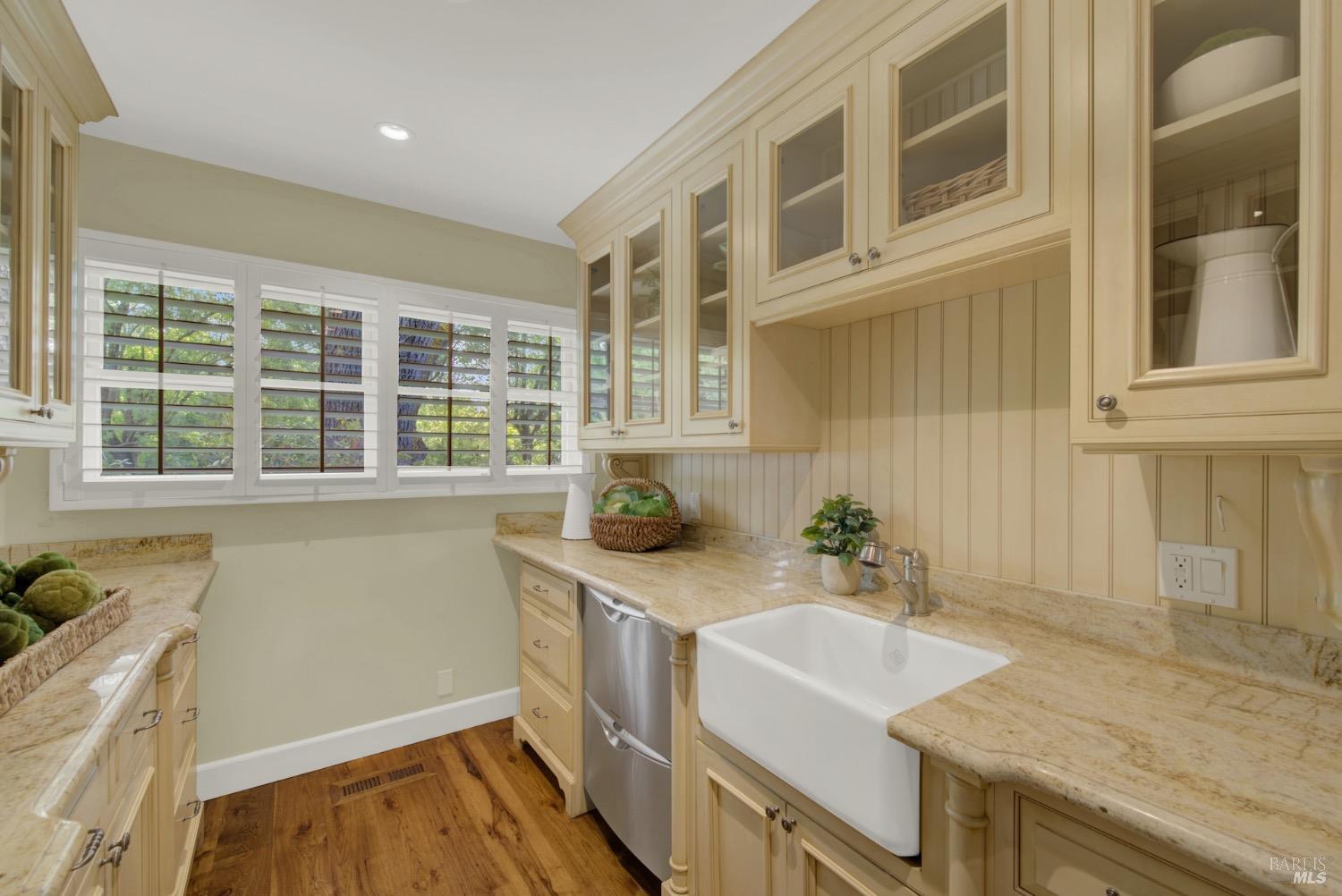 Detail Gallery Image 22 of 89 For 3780 Hagen Rd, Napa,  CA 94558 - 3 Beds | 3/1 Baths