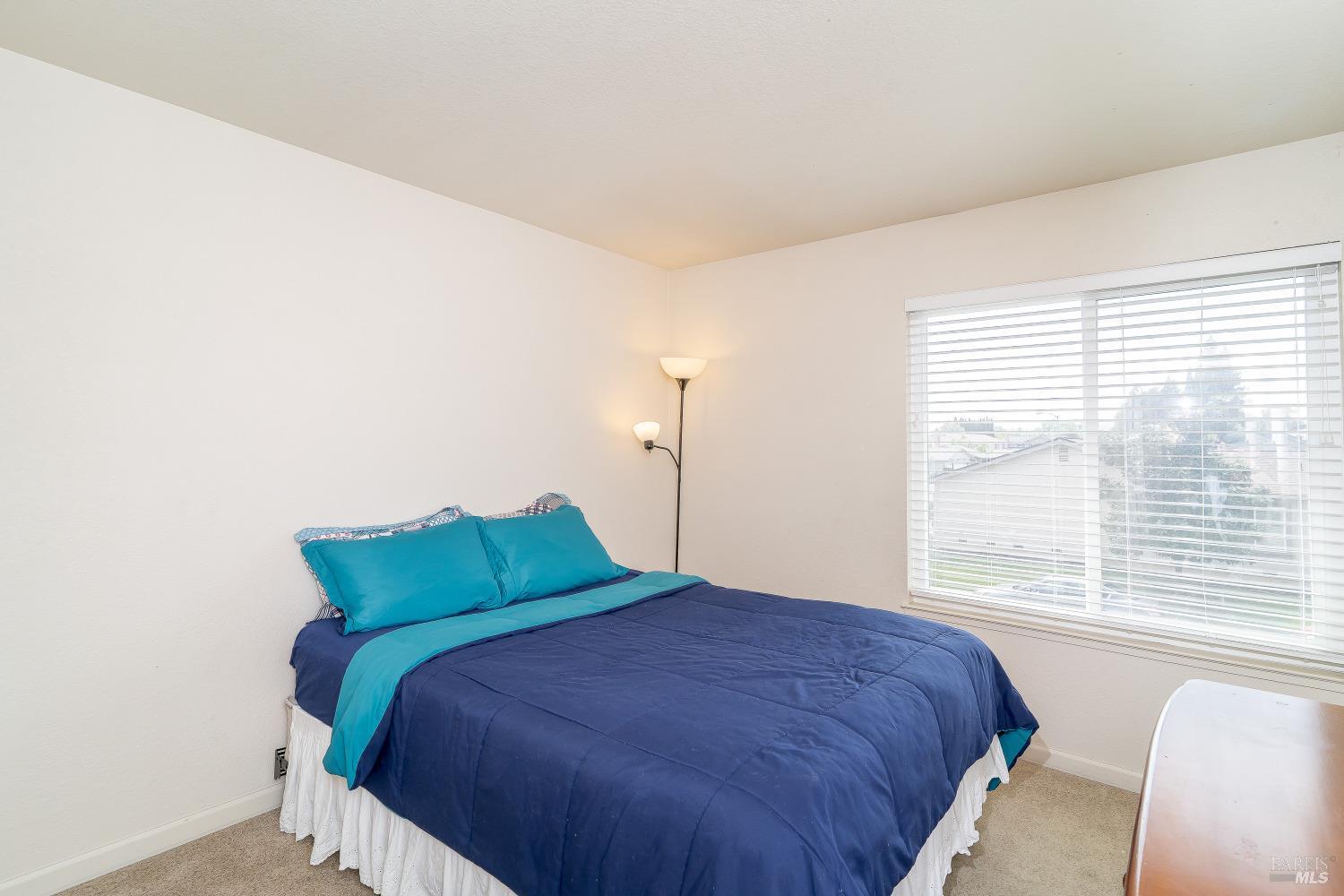 Detail Gallery Image 23 of 41 For 1824 Standish Way, Fairfield,  CA 94534 - 4 Beds | 2/1 Baths