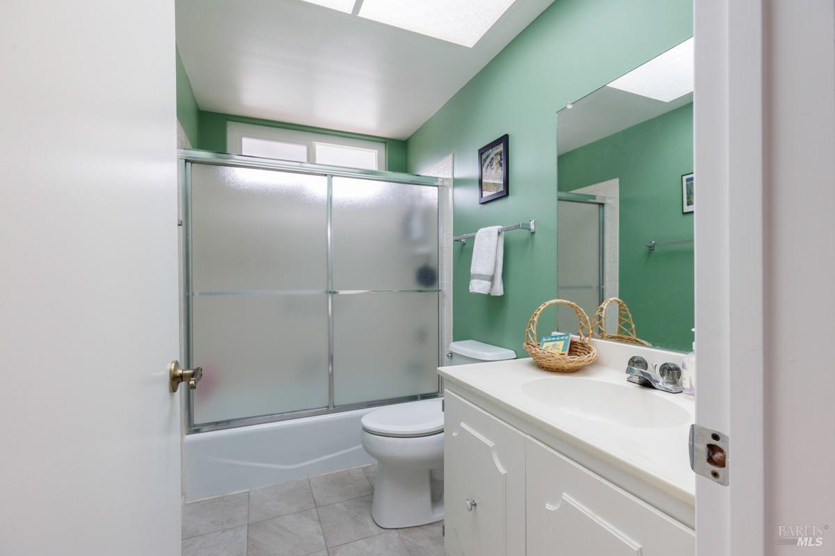 Detail Gallery Image 17 of 24 For 6518 Meadowgreen Pl, Santa Rosa,  CA 95409 - 2 Beds | 2 Baths