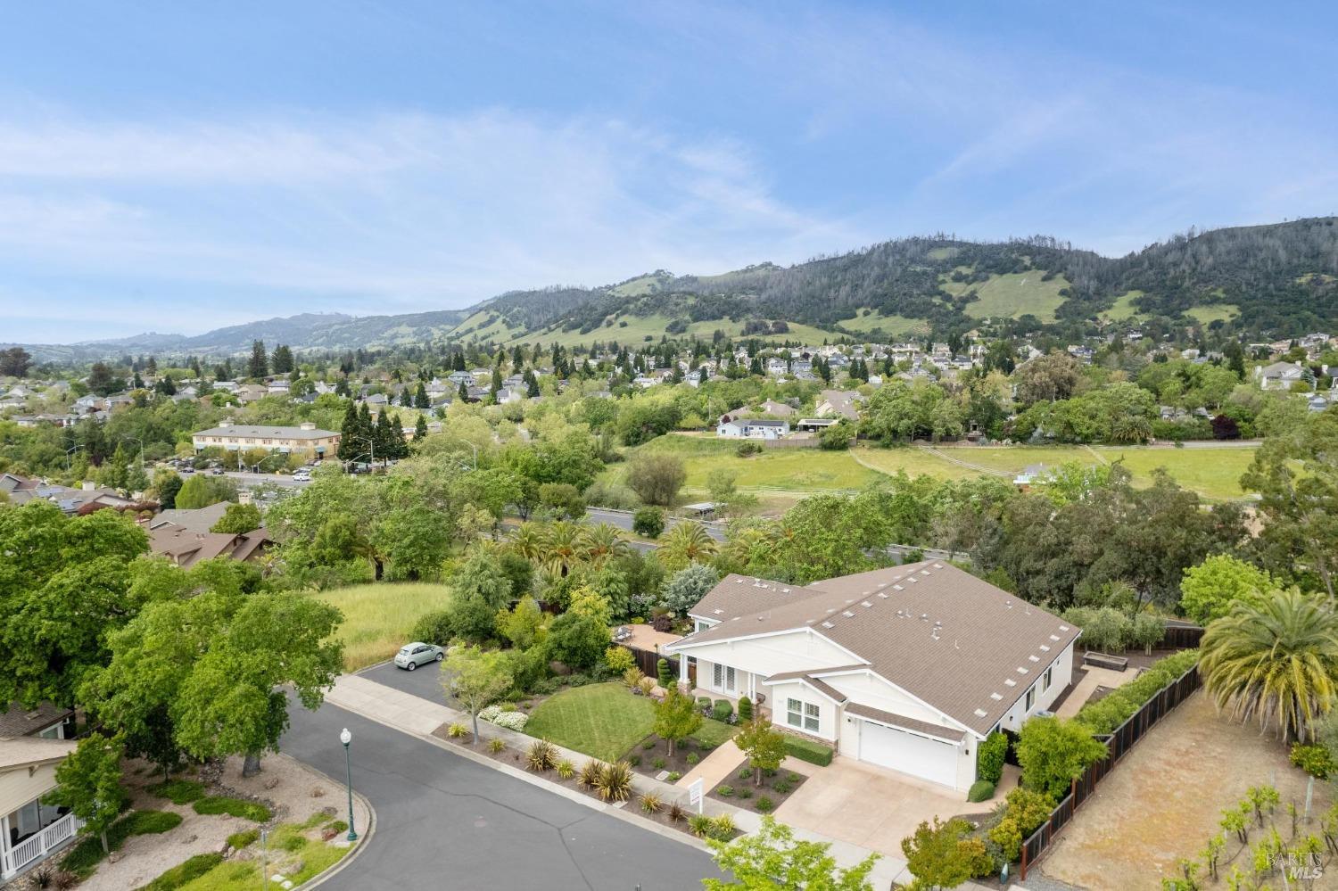 Detail Gallery Image 62 of 70 For 5681 Eastlake Dr, Santa Rosa,  CA 95409 - 5 Beds | 4 Baths