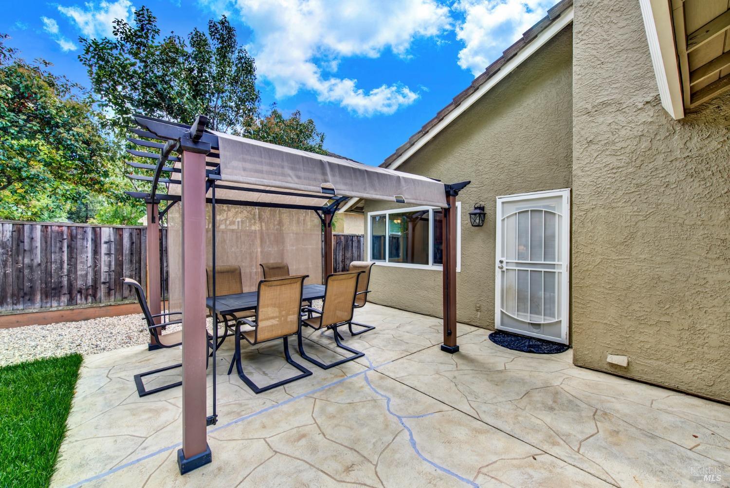 Detail Gallery Image 38 of 41 For 619 Rutgers St, Vacaville,  CA 95687 - 4 Beds | 2 Baths