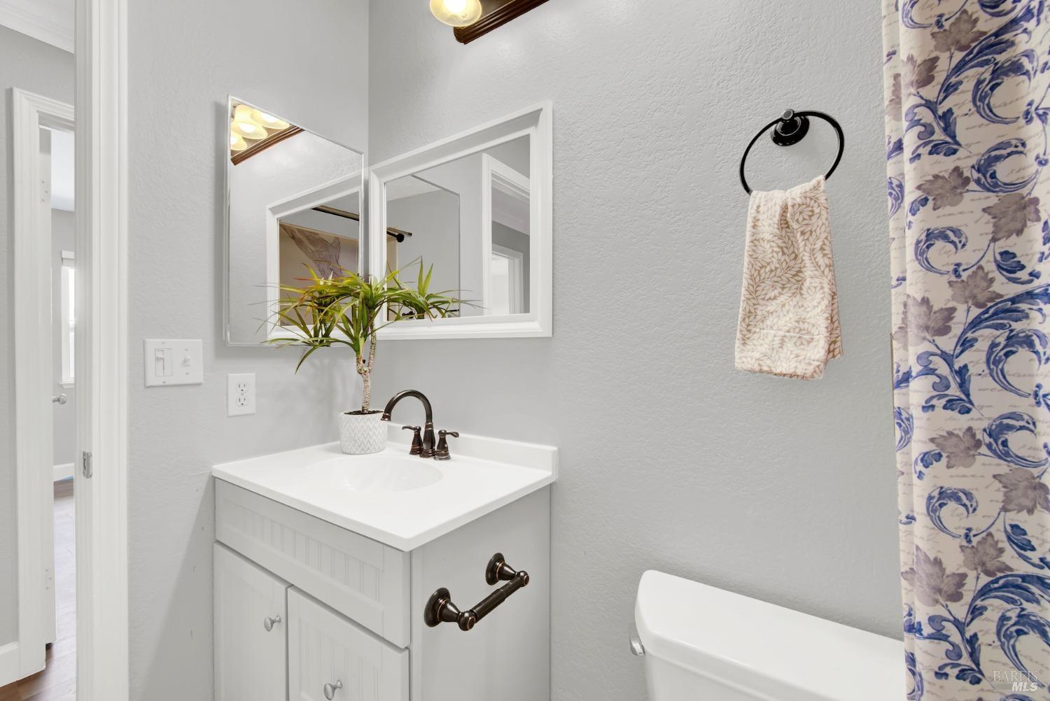Detail Gallery Image 35 of 41 For 619 Rutgers St, Vacaville,  CA 95687 - 4 Beds | 2 Baths