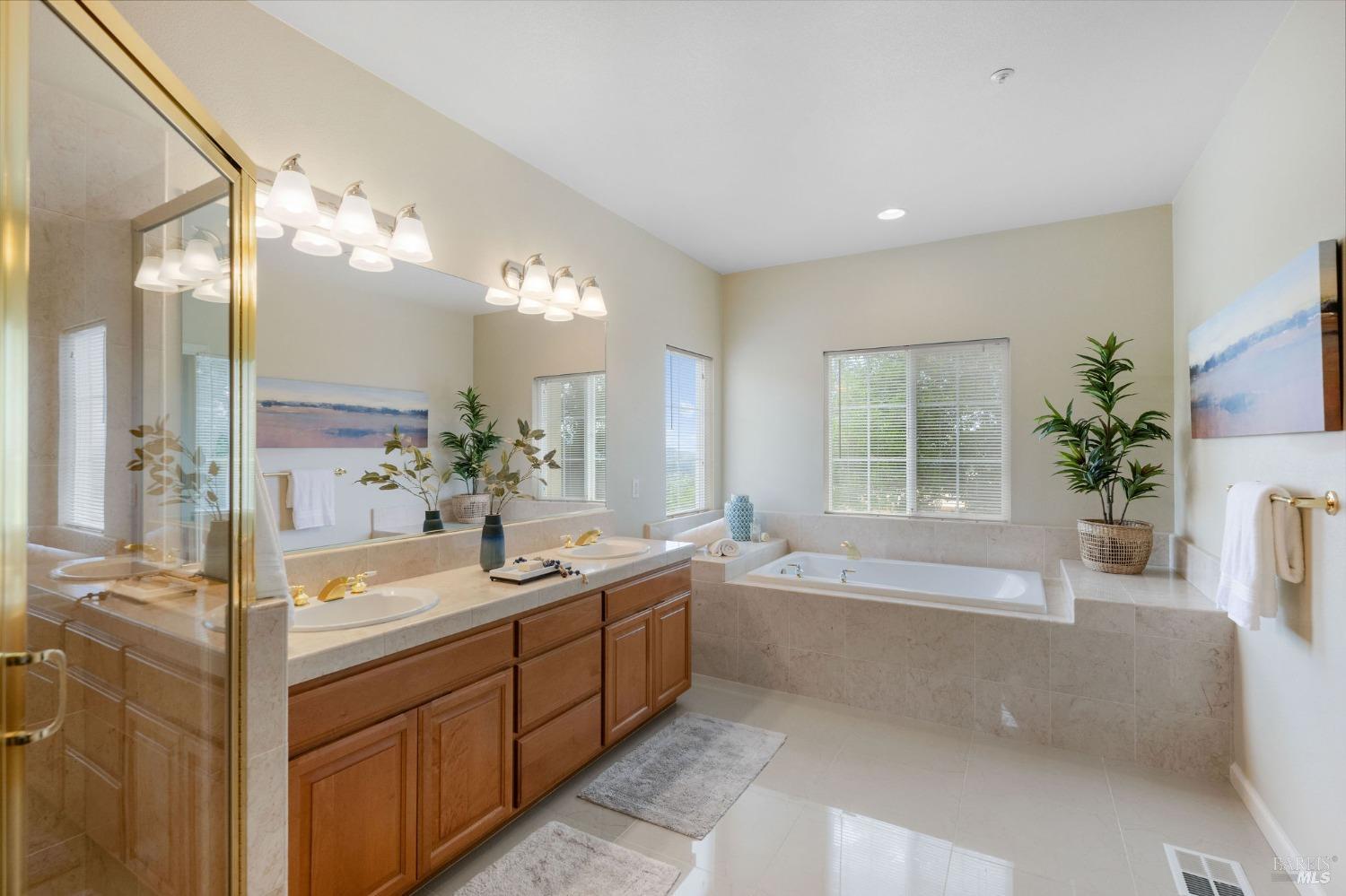 Detail Gallery Image 23 of 39 For 501 Alta Mesa Pl, Napa,  CA 94558 - 3 Beds | 2/1 Baths