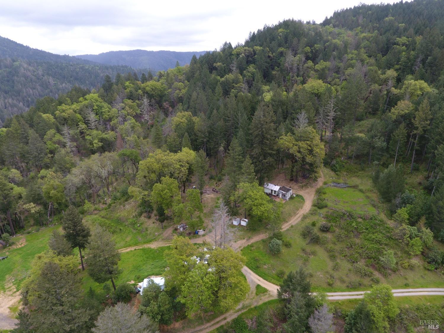 Photo of 17551 Eel River Rd in Potter Valley, CA