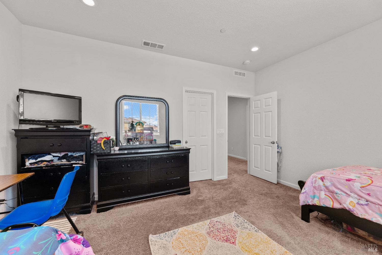 Detail Gallery Image 58 of 80 For 2425 Duncan St, Dixon,  CA 95620 - 6 Beds | 2/1 Baths