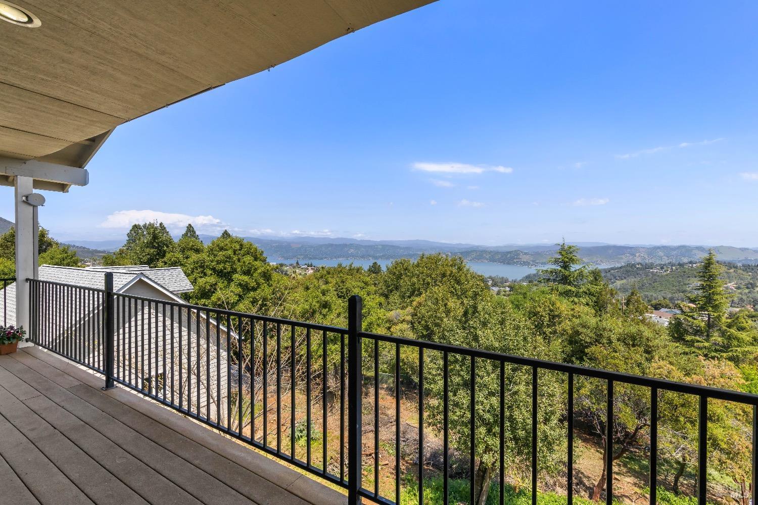 Detail Gallery Image 10 of 56 For 5638 Arapaho Way, Kelseyville,  CA 95451 - 3 Beds | 3 Baths