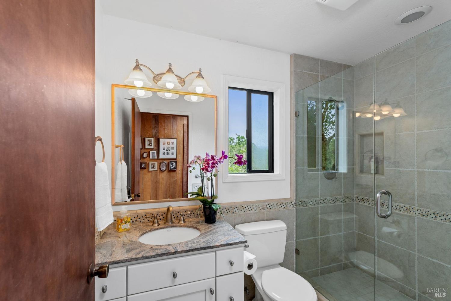Detail Gallery Image 24 of 66 For 2231 1st Ave, Napa,  CA 94558 - 4 Beds | 3/1 Baths