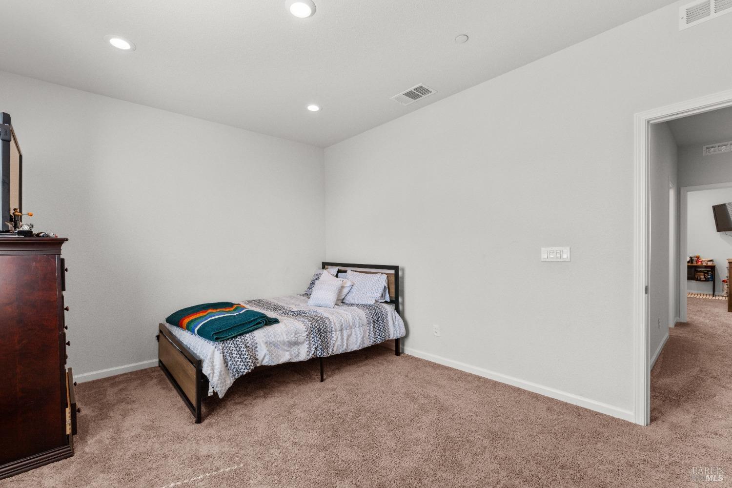 Detail Gallery Image 67 of 80 For 2425 Duncan St, Dixon,  CA 95620 - 6 Beds | 2/1 Baths