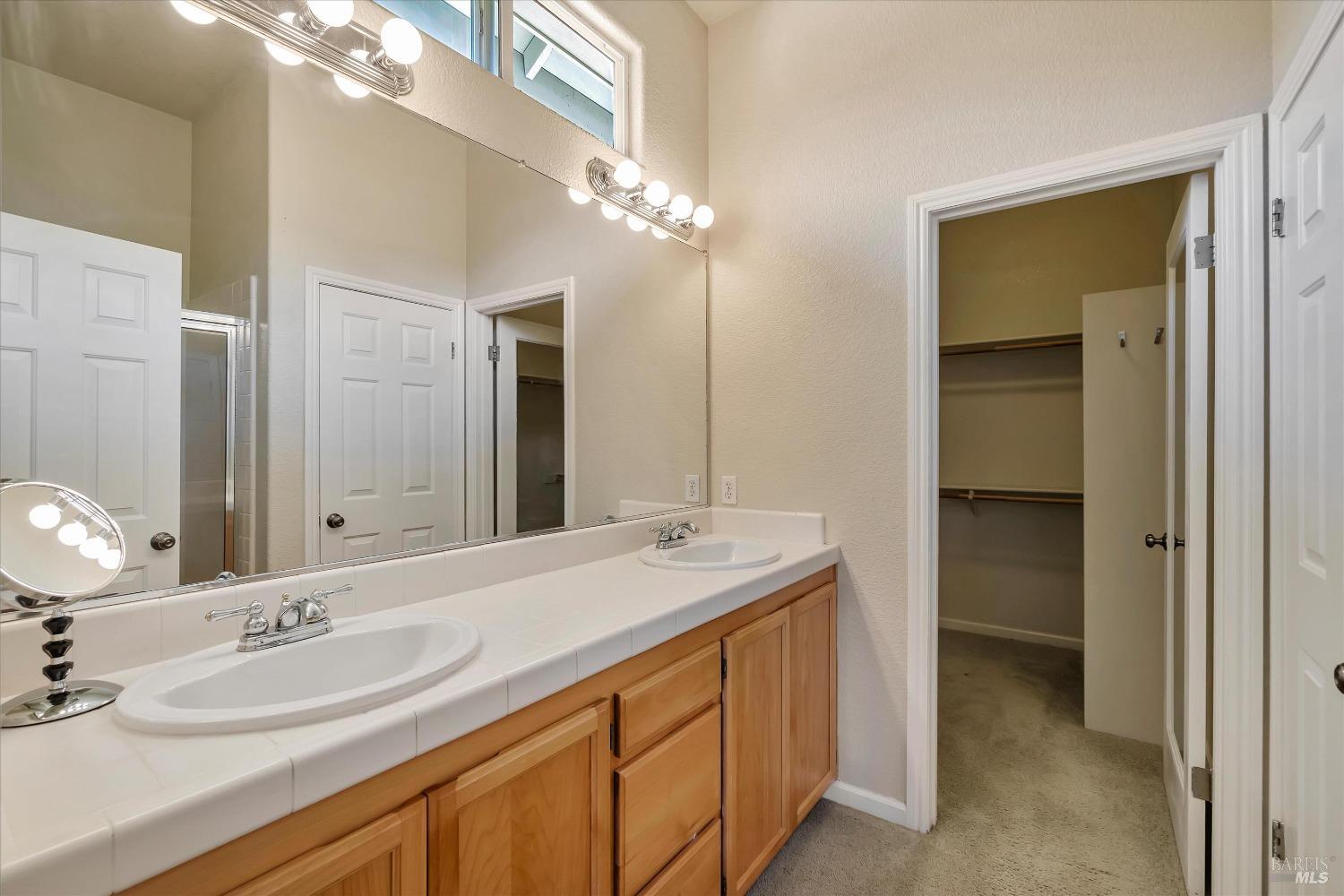 Detail Gallery Image 23 of 41 For 467 Gamay Dr, Cloverdale,  CA 95425 - 3 Beds | 2 Baths