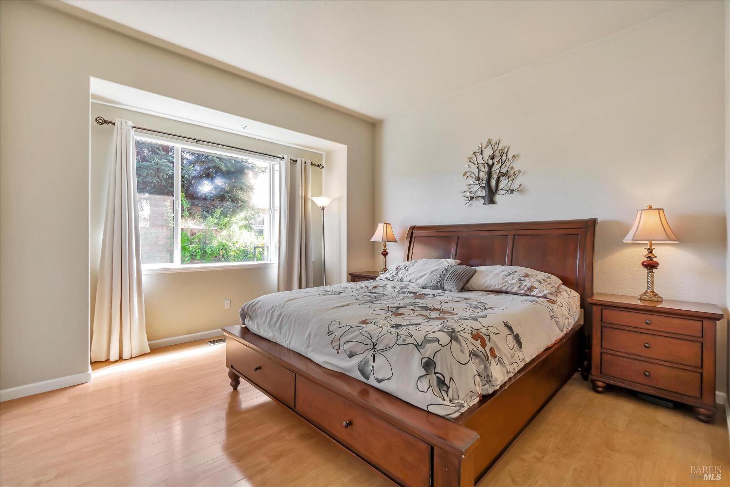 Detail Gallery Image 18 of 41 For 467 Gamay Dr, Cloverdale,  CA 95425 - 3 Beds | 2 Baths