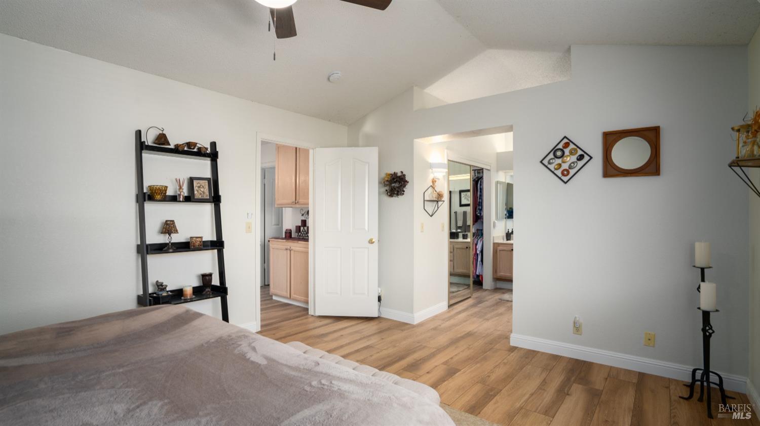 Detail Gallery Image 23 of 48 For 361 Engell Ct, Suisun City,  CA 94585 - 4 Beds | 2/1 Baths
