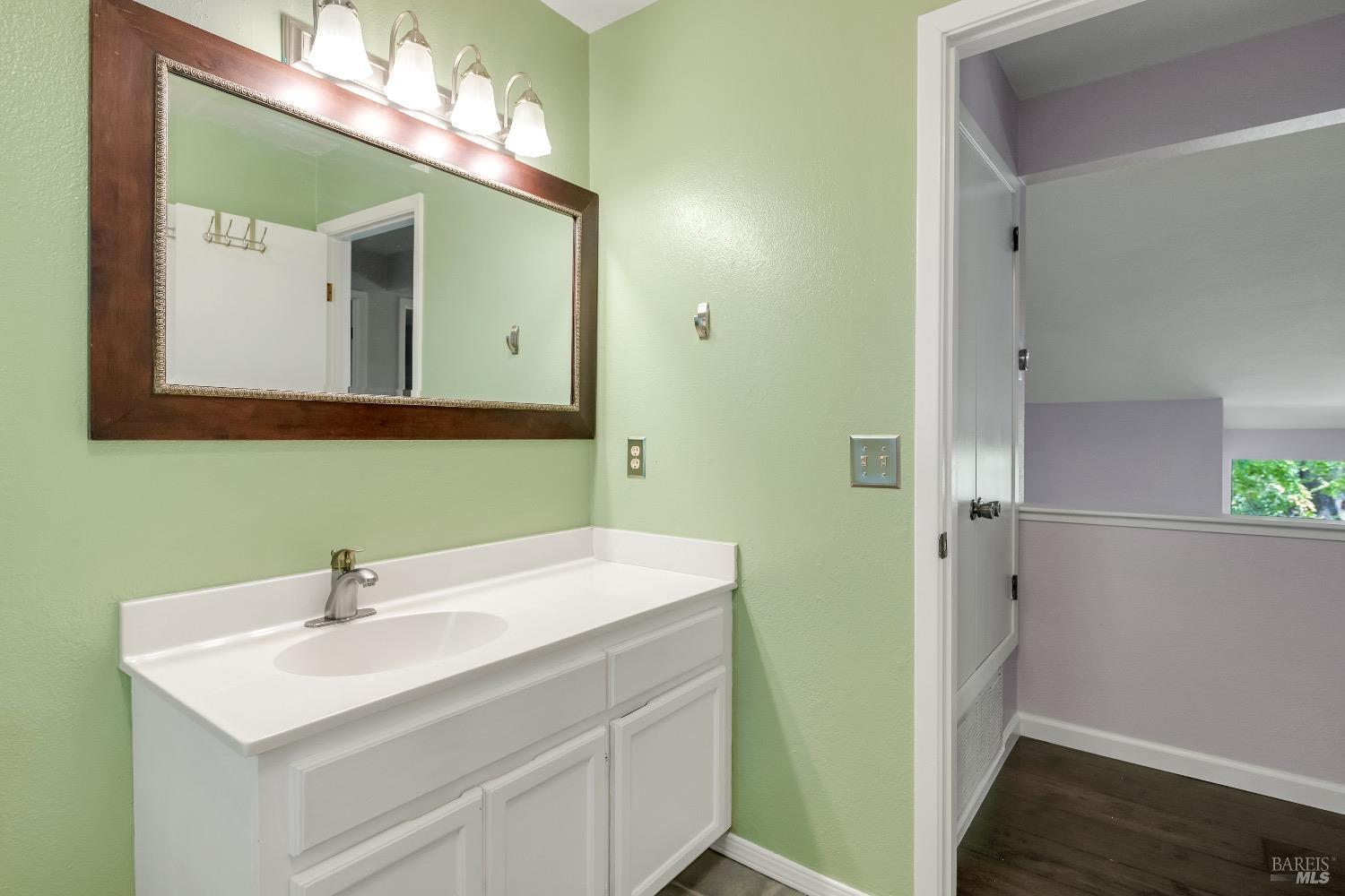 Detail Gallery Image 21 of 36 For 19167 Robinson Rd #Z,  Sonoma,  CA 95476 - 2 Beds | 1/1 Baths