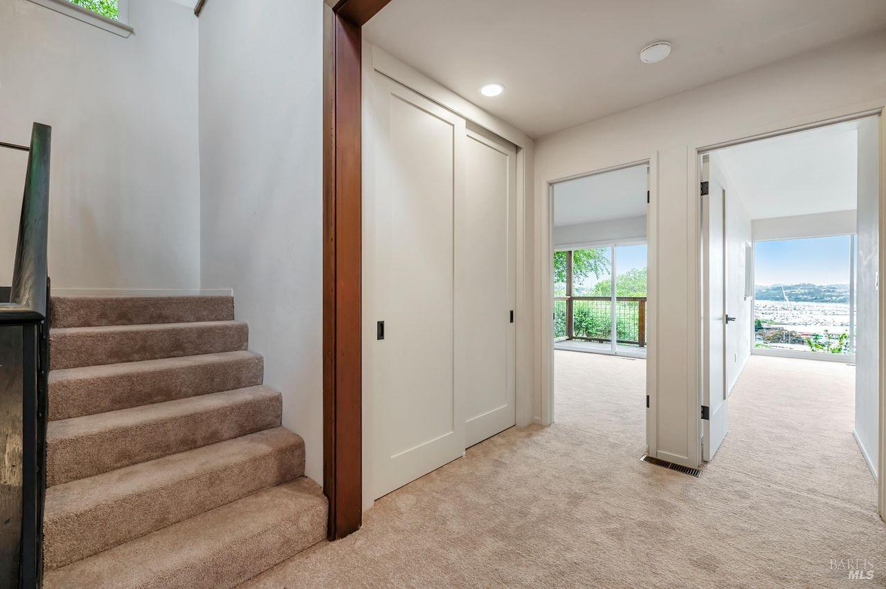 Detail Gallery Image 16 of 34 For 244 Cazneau Ave, Sausalito,  CA 94965 - 0 Beds | 2/2 Baths
