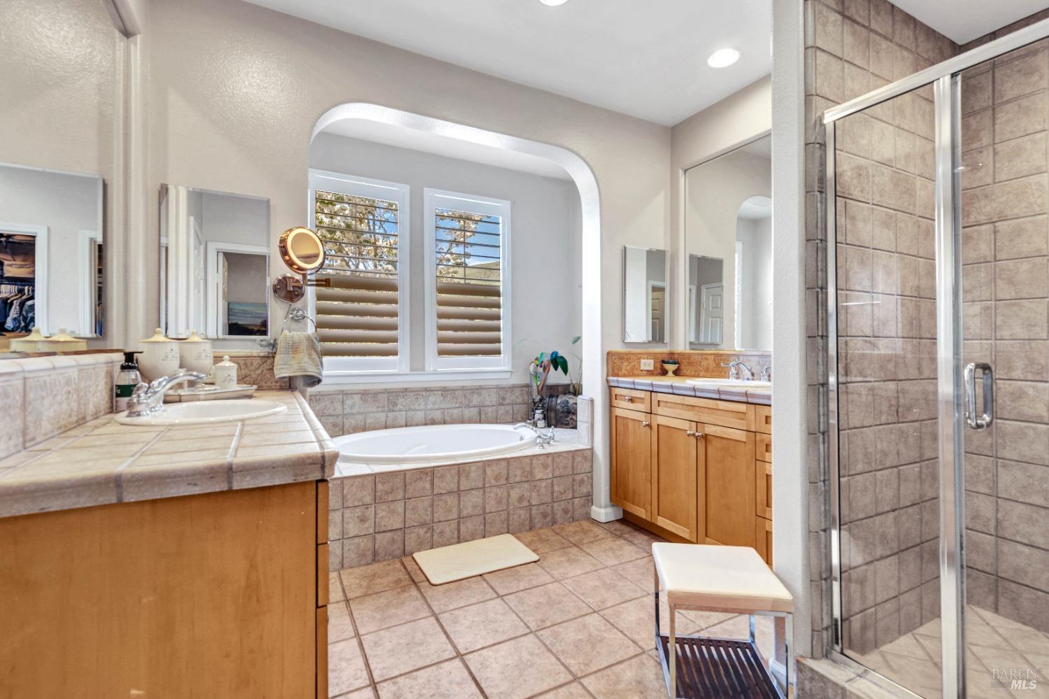 Detail Gallery Image 25 of 60 For 4060 Nottingham Ct, Vallejo,  CA 94591 - 4 Beds | 3/1 Baths