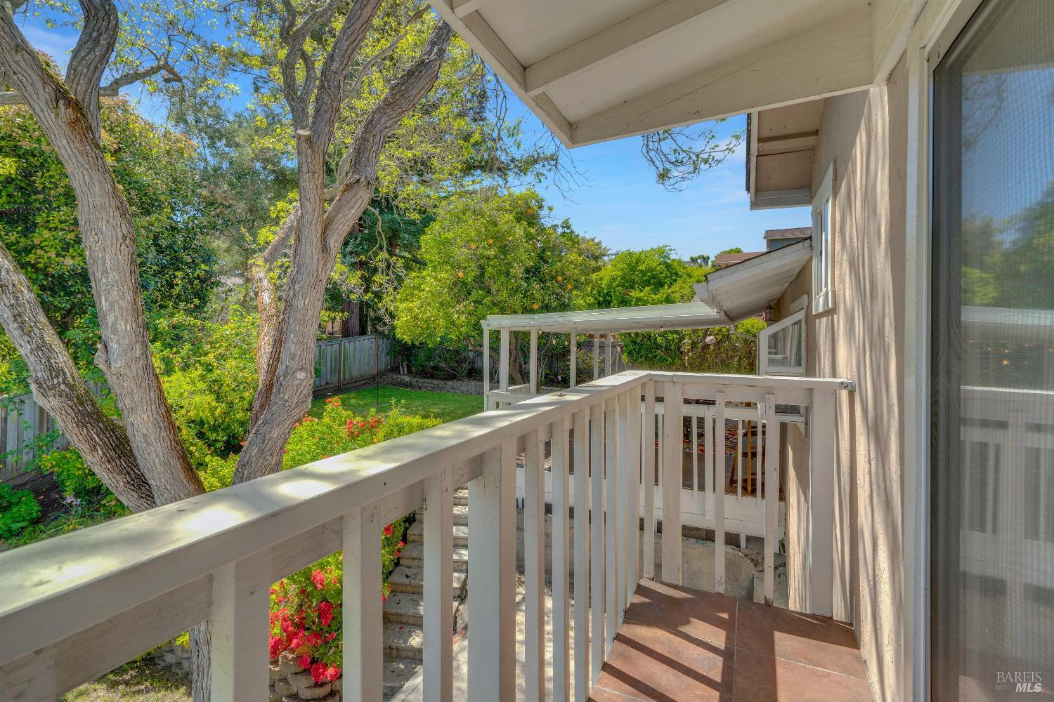 Detail Gallery Image 22 of 45 For 180 E Tennys Dr, Benicia,  CA 94510 - 4 Beds | 2 Baths