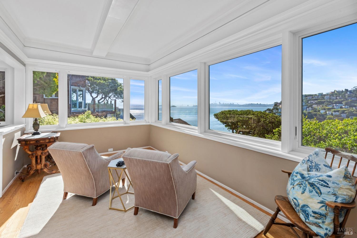 Detail Gallery Image 1 of 41 For 88 Central Ave, Sausalito,  CA 94965 - 3 Beds | 2/1 Baths