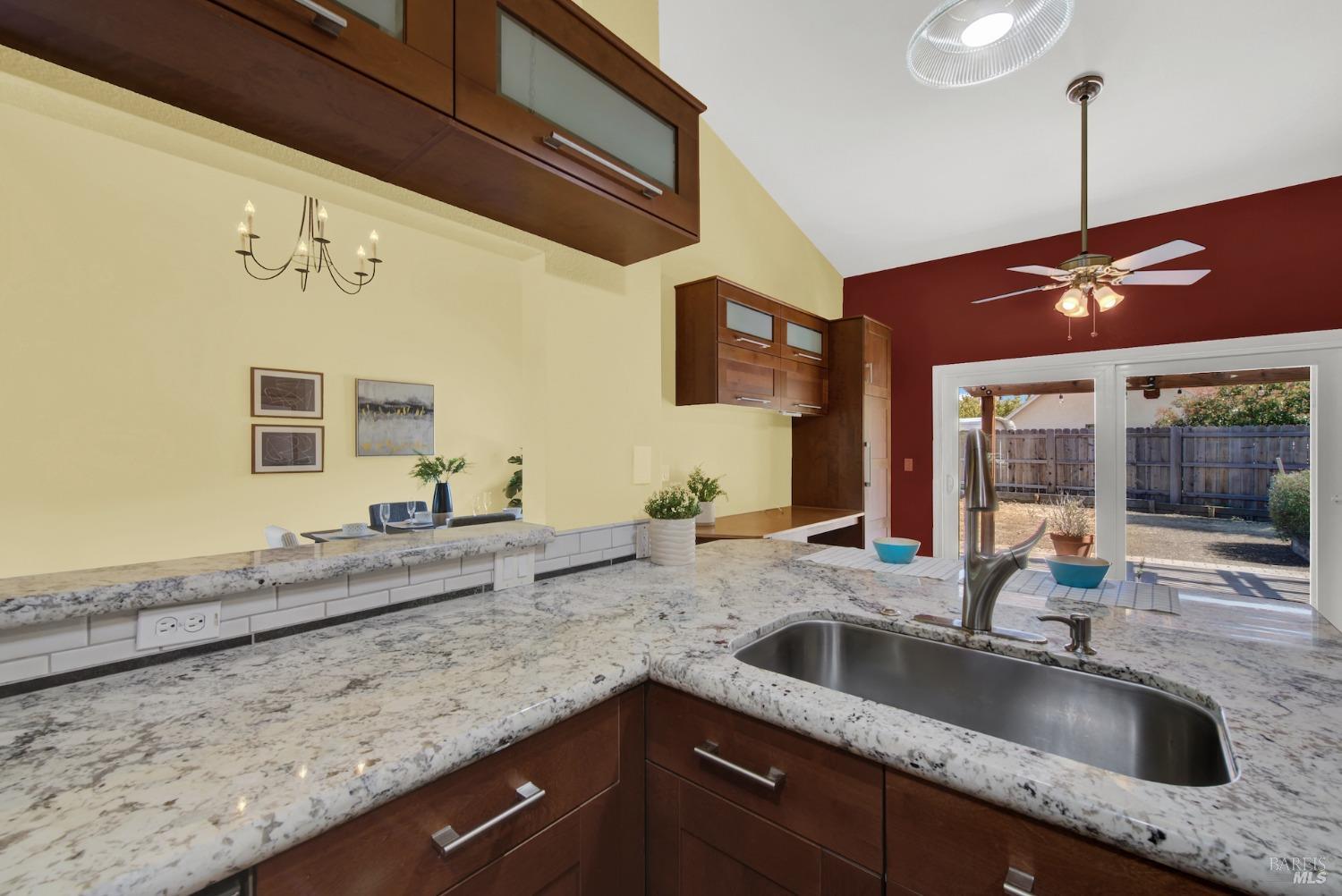 Detail Gallery Image 35 of 73 For 707 Calico Trl, Vacaville,  CA 95687 - 3 Beds | 2 Baths