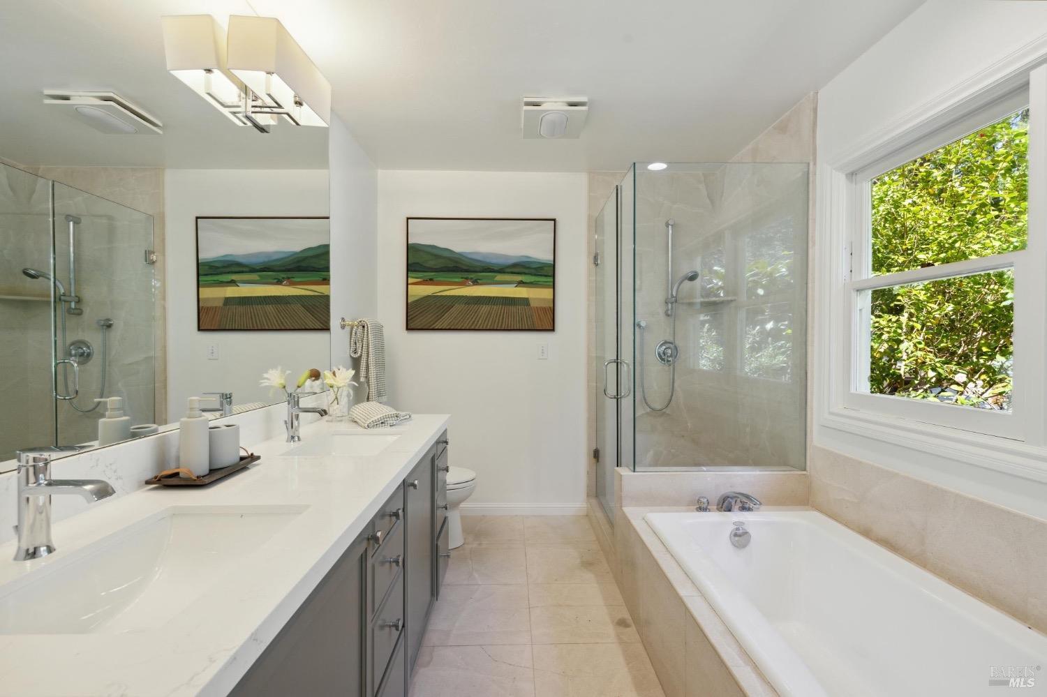 Detail Gallery Image 18 of 41 For 33 Winwood Pl, Mill Valley,  CA 94941 - 3 Beds | 2 Baths