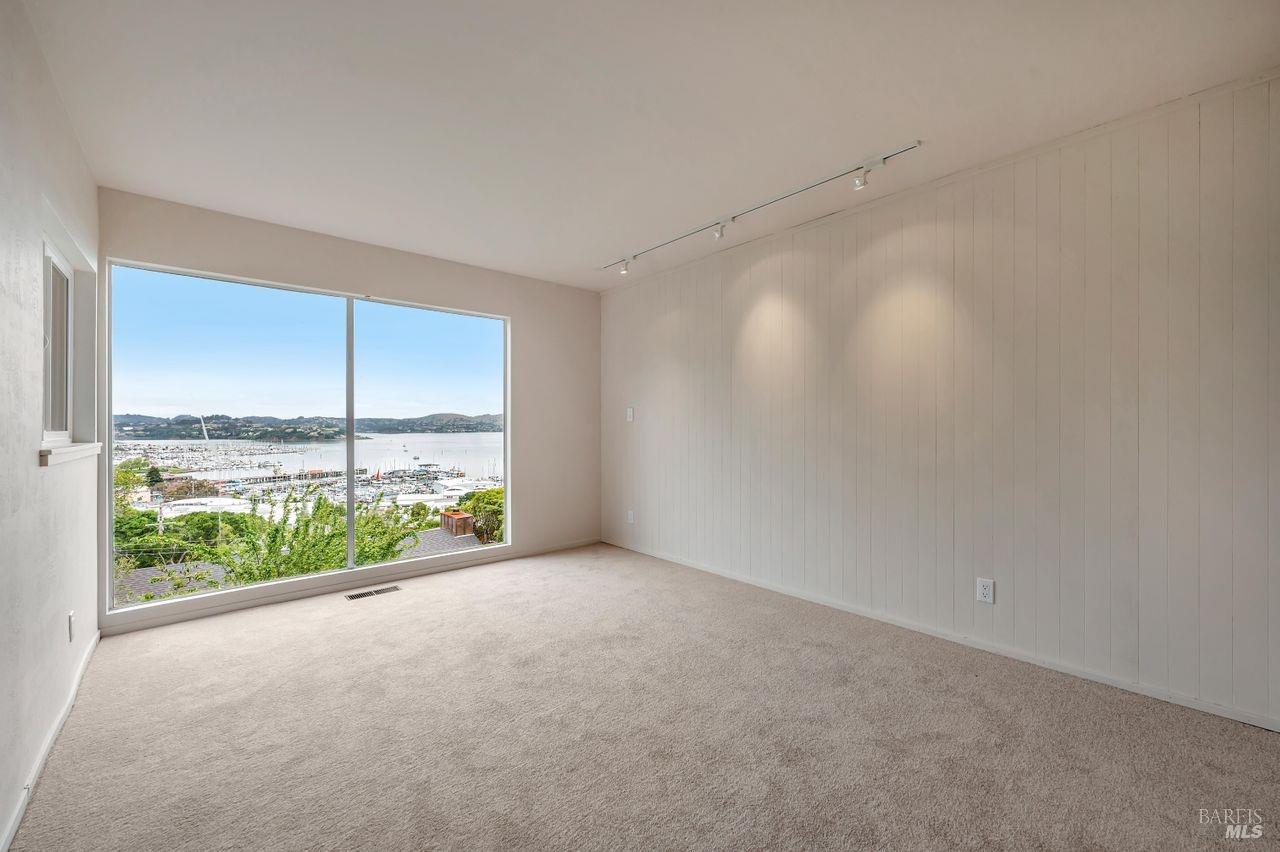 Detail Gallery Image 19 of 34 For 244 Cazneau Ave, Sausalito,  CA 94965 - 0 Beds | 2/2 Baths