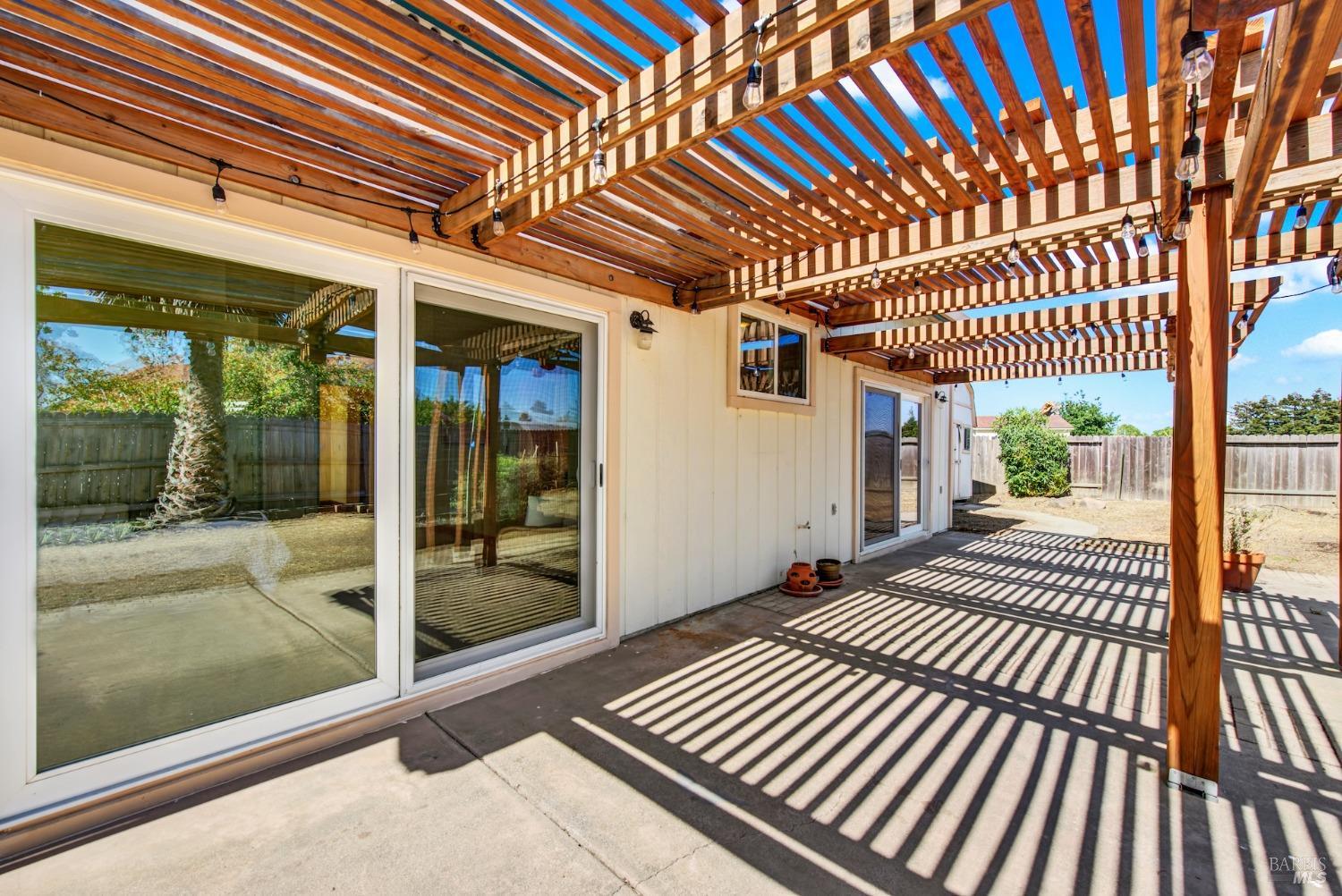 Detail Gallery Image 67 of 73 For 707 Calico Trl, Vacaville,  CA 95687 - 3 Beds | 2 Baths