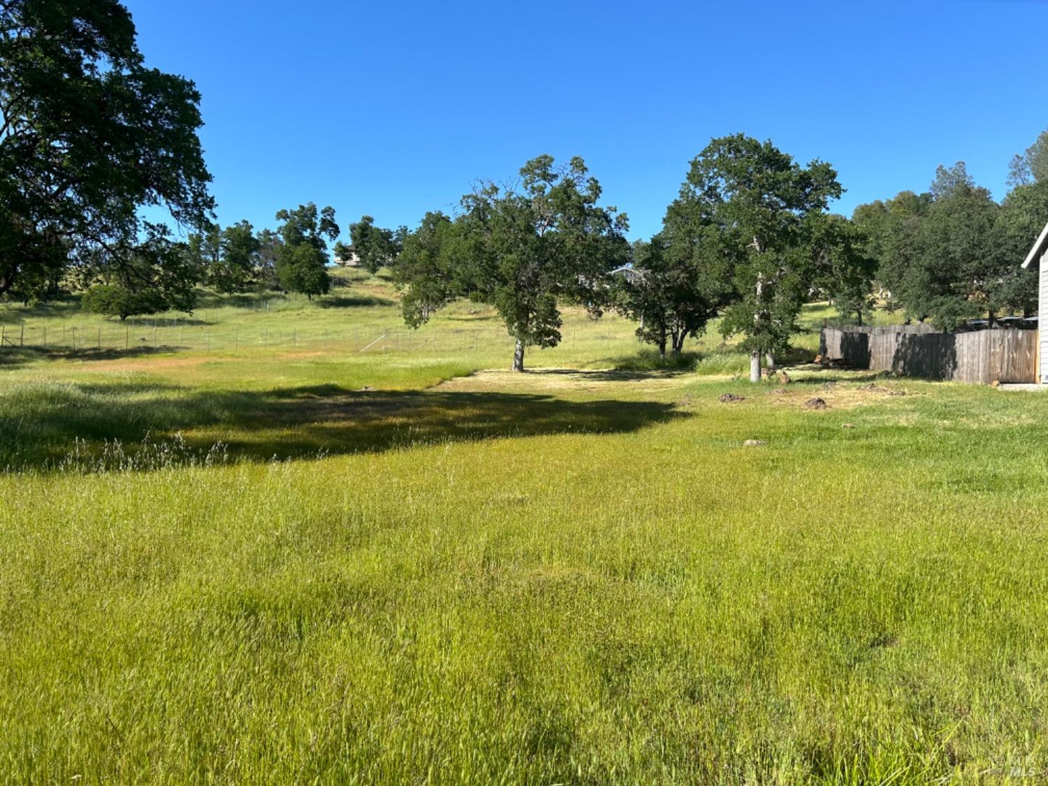 Detail Gallery Image 2 of 3 For 19654 Donkey Hill Rd, Hidden Valley Lake,  CA 95467 - – Beds | – Baths