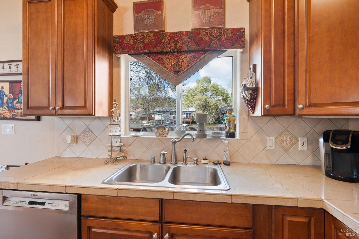 Detail Gallery Image 16 of 36 For 13214 Keys Blvd, Clearlake Oaks,  CA 95423 - 3 Beds | 2/1 Baths