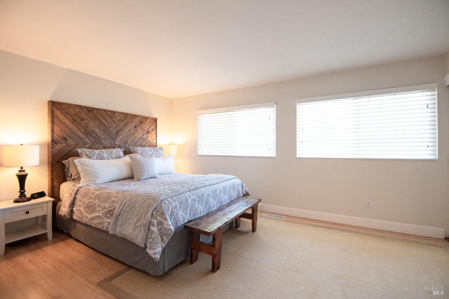 Detail Gallery Image 16 of 26 For 4322 Gloria Ct, Rohnert Park,  CA 94928 - 3 Beds | 2 Baths