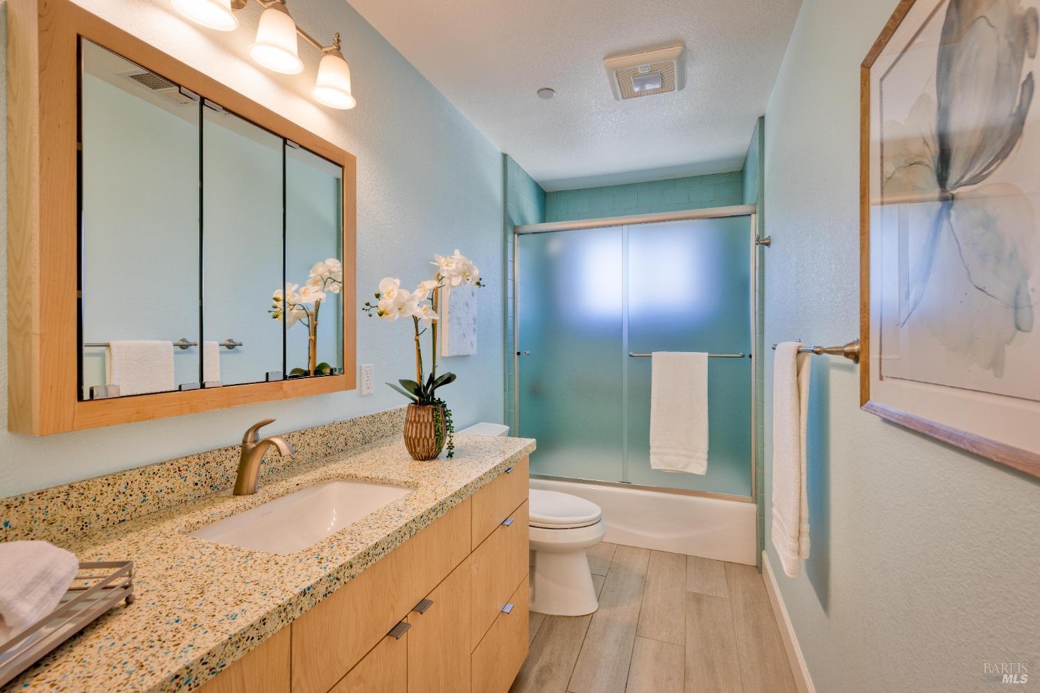 Detail Gallery Image 16 of 32 For 3369 Sansone Ct, Santa Rosa,  CA 95403 - 3 Beds | 2 Baths