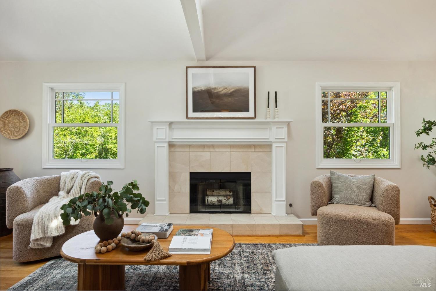 Detail Gallery Image 7 of 59 For 134 Laurel Ave, San Anselmo,  CA 94960 - 4 Beds | 2/1 Baths