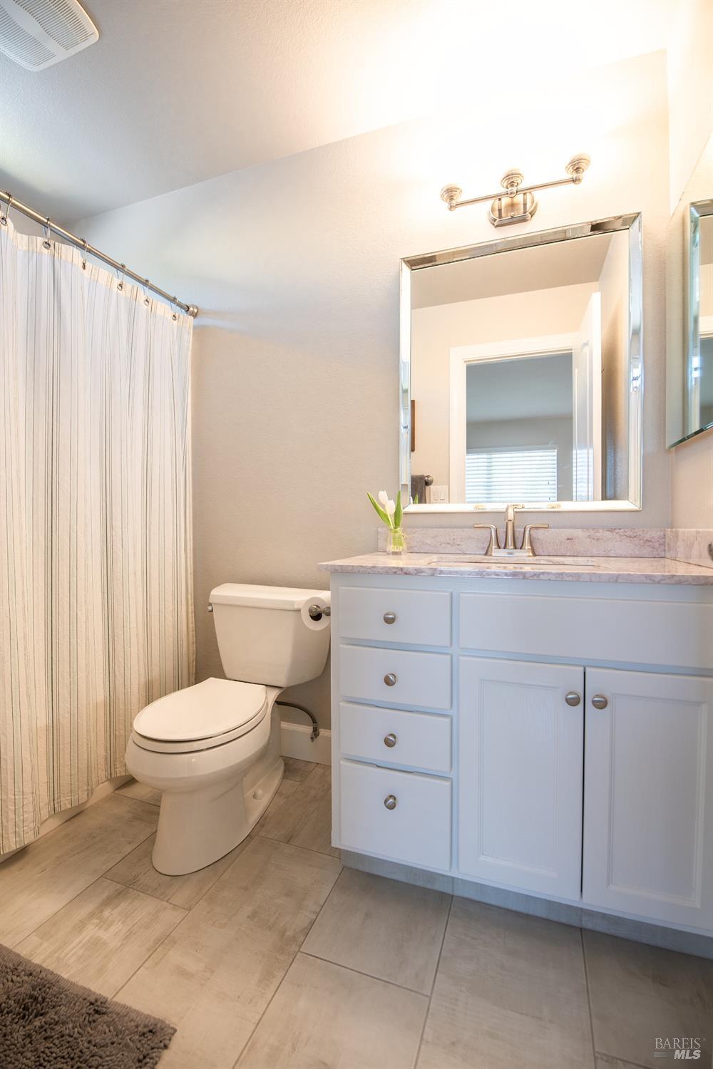 Detail Gallery Image 18 of 26 For 4322 Gloria Ct, Rohnert Park,  CA 94928 - 3 Beds | 2 Baths