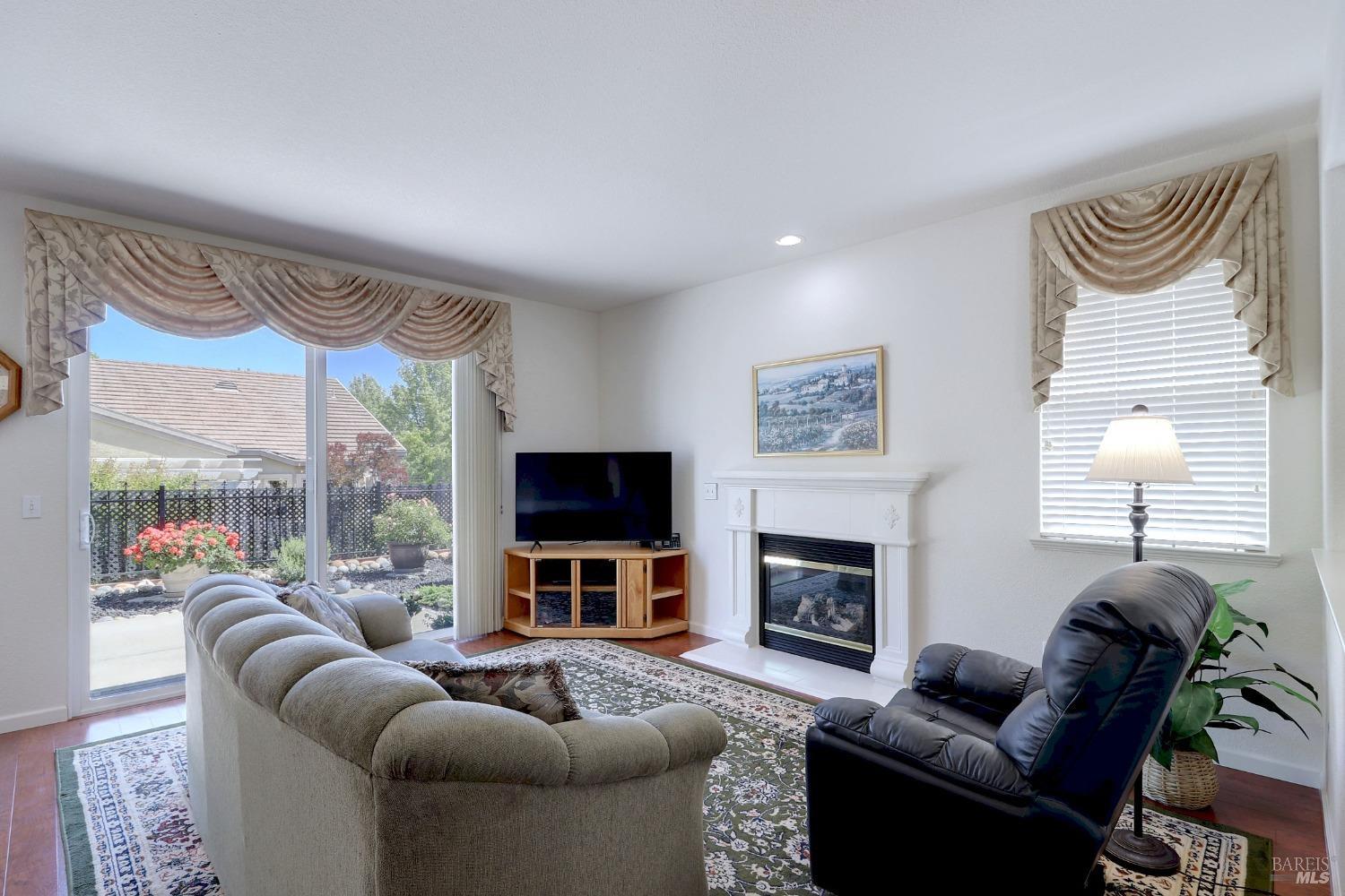 Detail Gallery Image 16 of 87 For 736 Turnberry Ter, Rio Vista,  CA 94571 - 2 Beds | 2 Baths