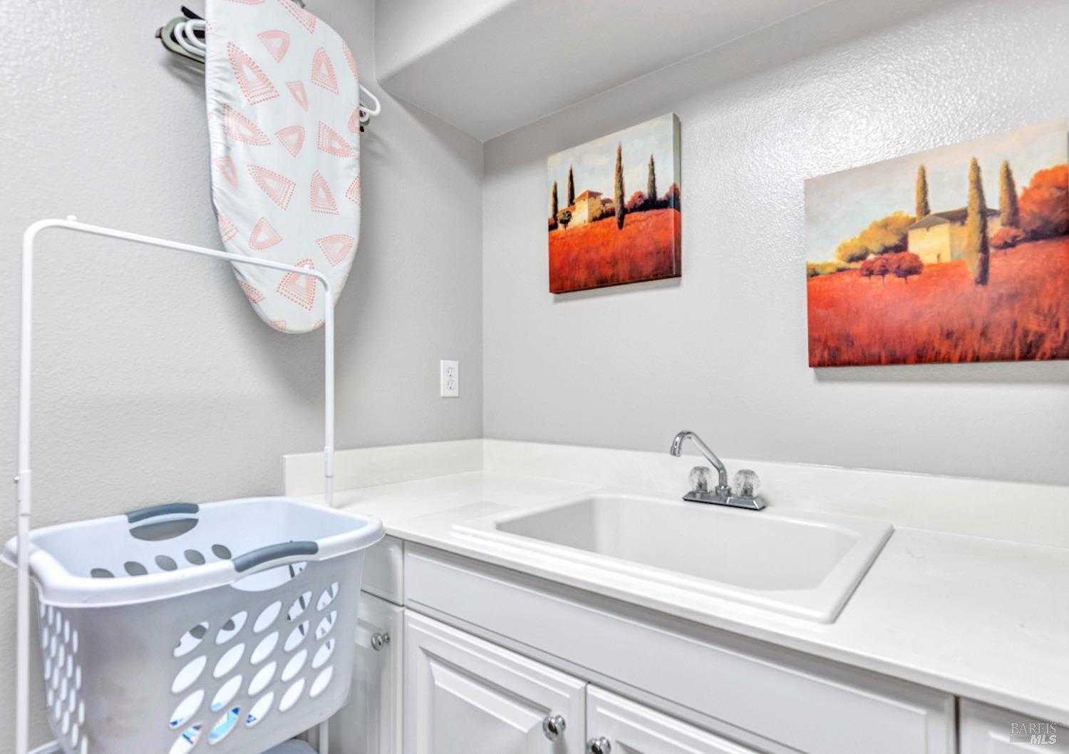 Detail Gallery Image 36 of 60 For 4060 Nottingham Ct, Vallejo,  CA 94591 - 4 Beds | 3/1 Baths
