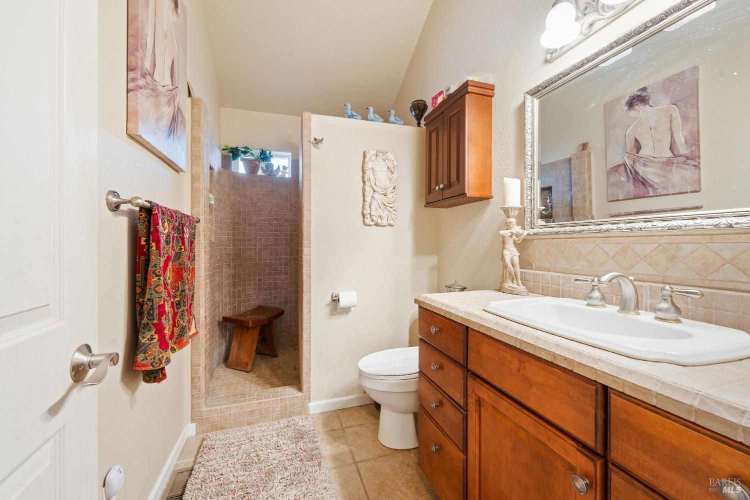 Detail Gallery Image 18 of 36 For 13214 Keys Blvd, Clearlake Oaks,  CA 95423 - 3 Beds | 2/1 Baths