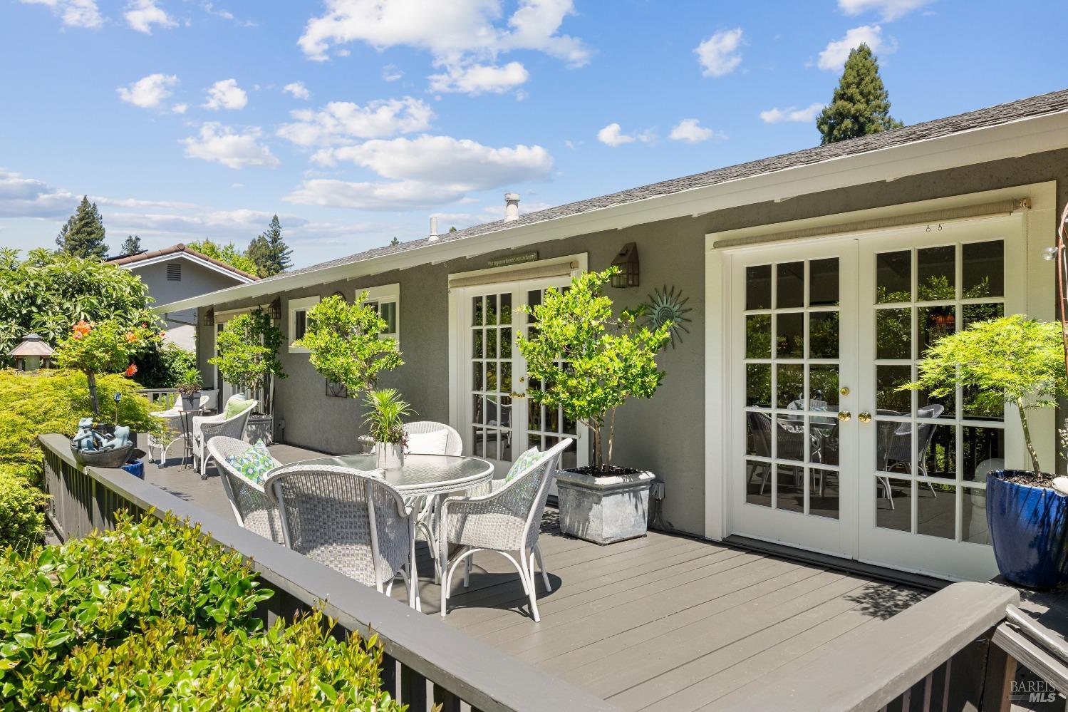 Detail Gallery Image 39 of 47 For 2539 Rollingwood Dr, Napa,  CA 94558 - 3 Beds | 2 Baths