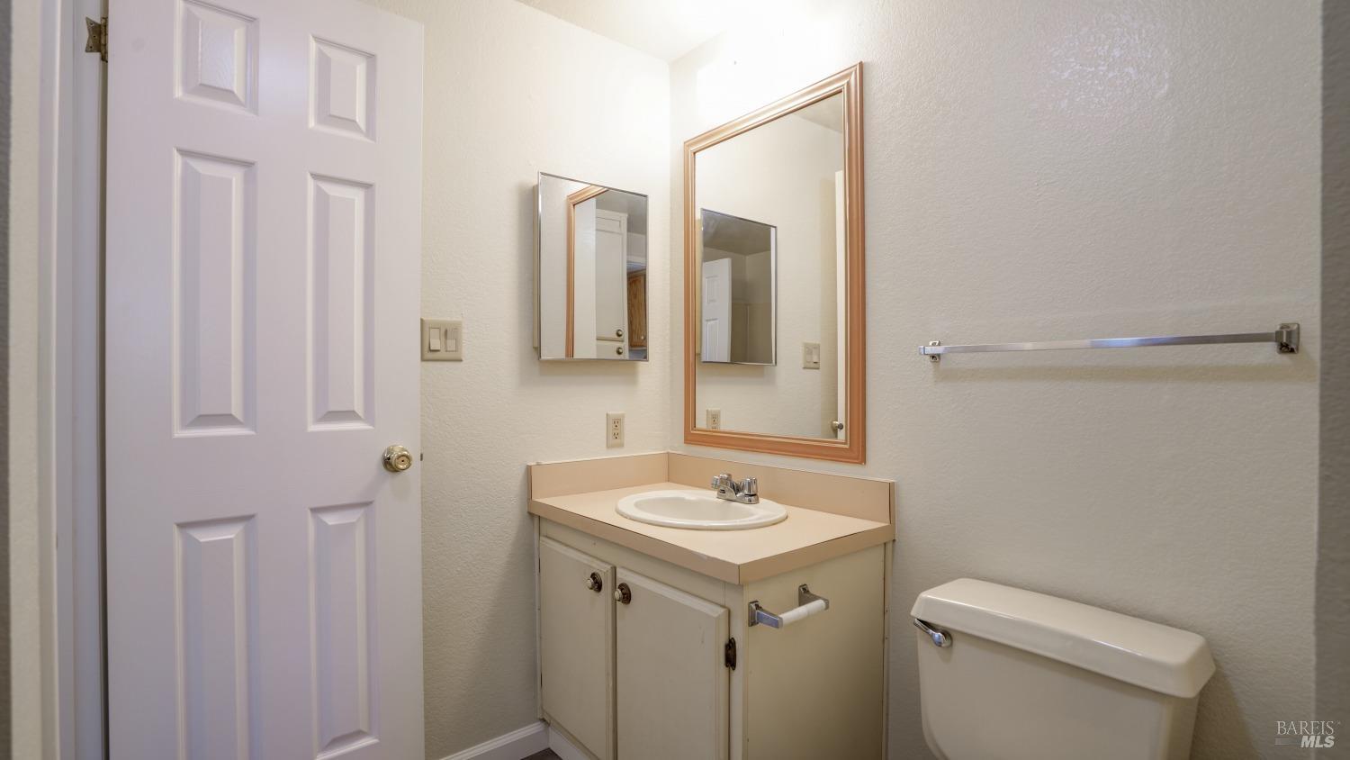 Detail Gallery Image 14 of 42 For 4308 Price Ave, Santa Rosa,  CA 95407 - 4 Beds | 2 Baths