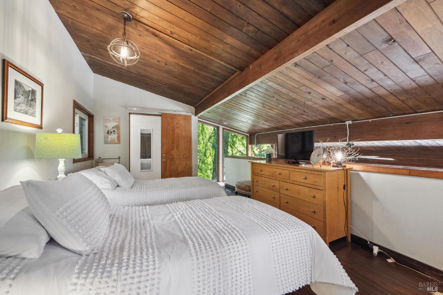 Detail Gallery Image 32 of 46 For 925 Austin Creek Rd, Cazadero,  CA 95421 - 2 Beds | 1/1 Baths