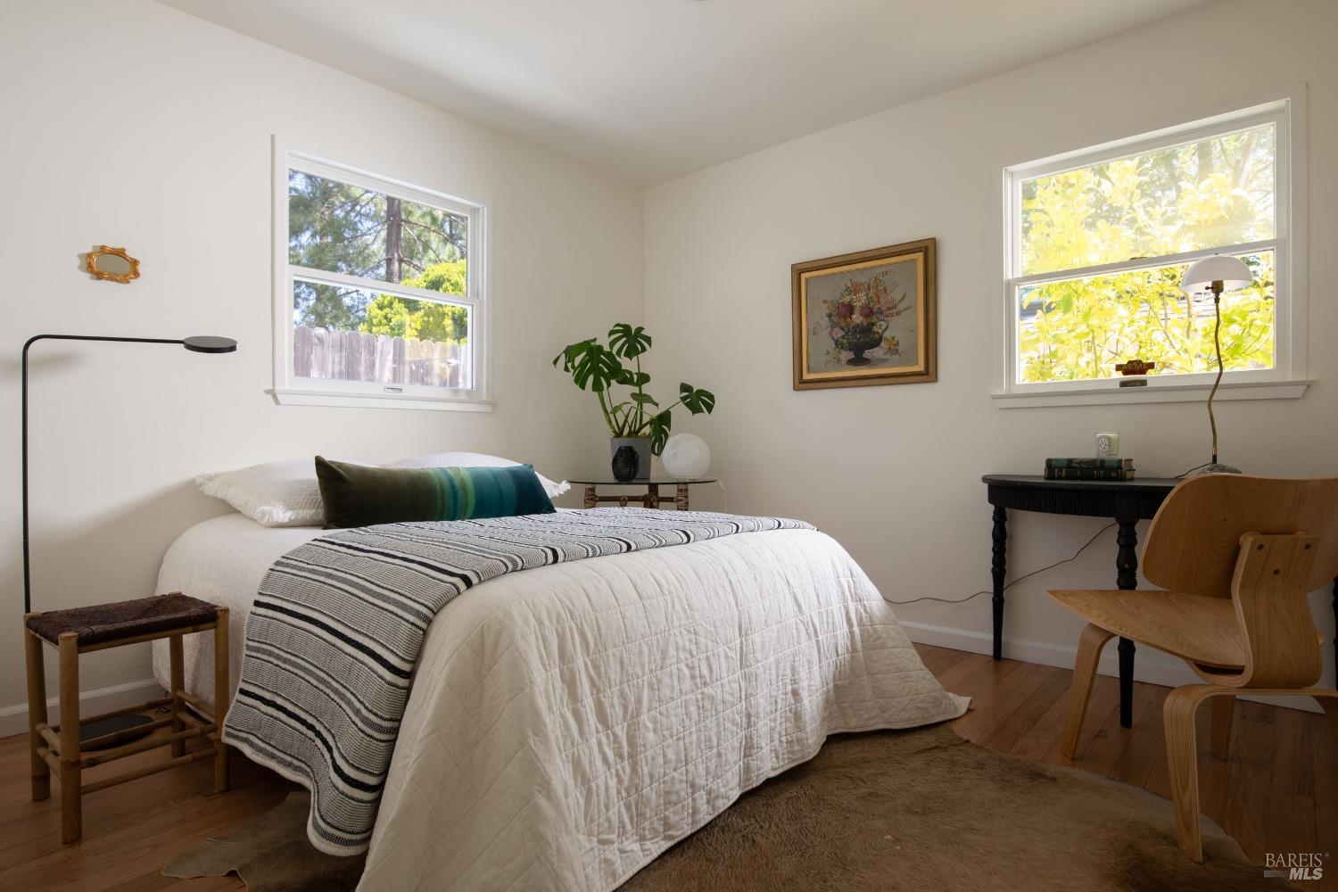 Detail Gallery Image 11 of 26 For 86 Nelson Ave, Mill Valley,  CA 94941 - 3 Beds | 2 Baths
