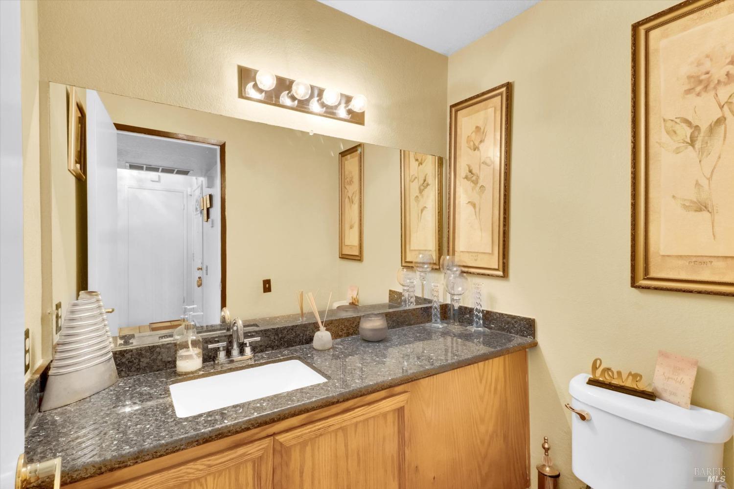 Detail Gallery Image 16 of 28 For 110 S Wildwood Unkn, Hercules,  CA 94547 - 2 Beds | 2/1 Baths