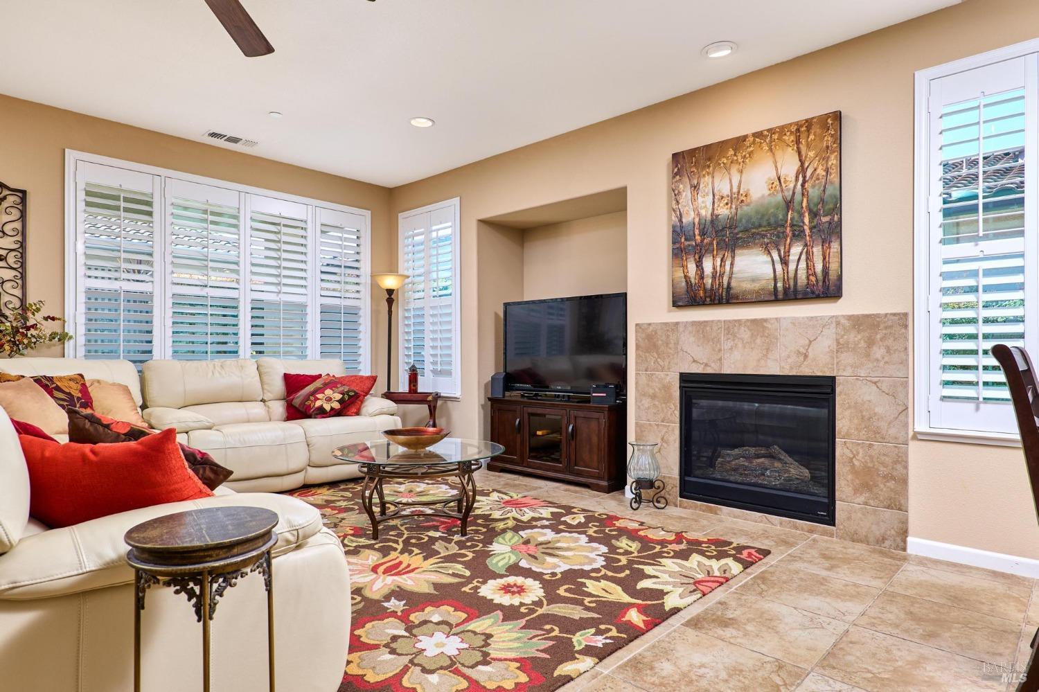 Detail Gallery Image 10 of 31 For 410 Three Rivers Way, Rio Vista,  CA 94571 - 2 Beds | 2 Baths