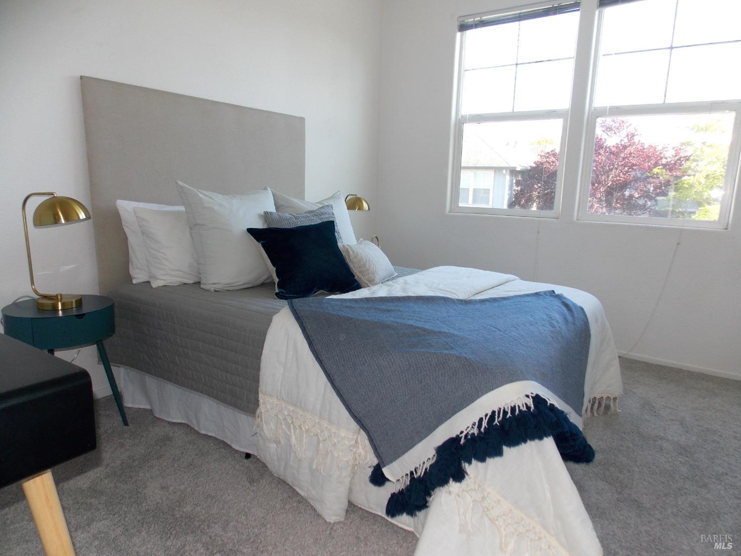 Detail Gallery Image 24 of 33 For 1511 Pinebrook Pl, Santa Rosa,  CA 95403 - 1 Beds | 1/1 Baths