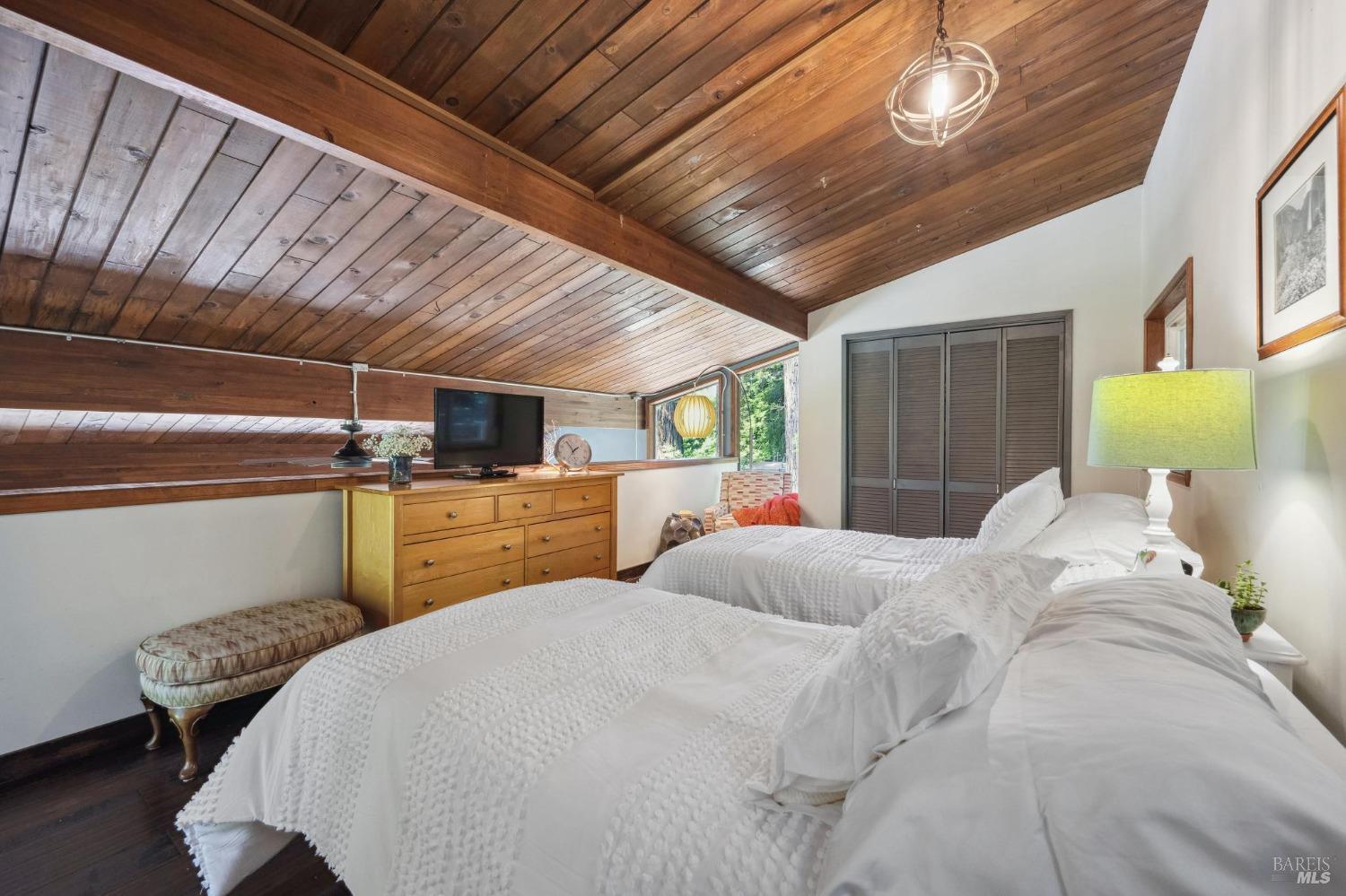 Detail Gallery Image 31 of 46 For 925 Austin Creek Rd, Cazadero,  CA 95421 - 2 Beds | 1/1 Baths