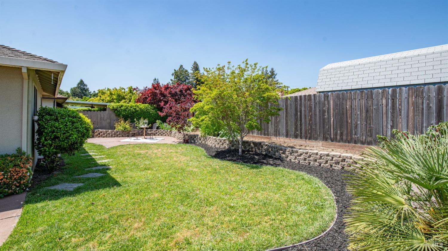 Detail Gallery Image 20 of 25 For 2316 Roberto St, Napa,  CA 94558 - 3 Beds | 2 Baths