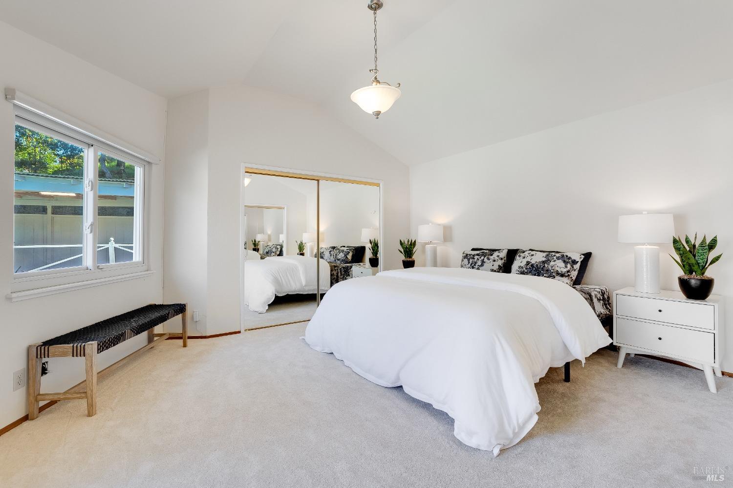 Detail Gallery Image 12 of 31 For 4701 Dunkirk Ave, Oakland,  CA 94605 - 3 Beds | 2 Baths